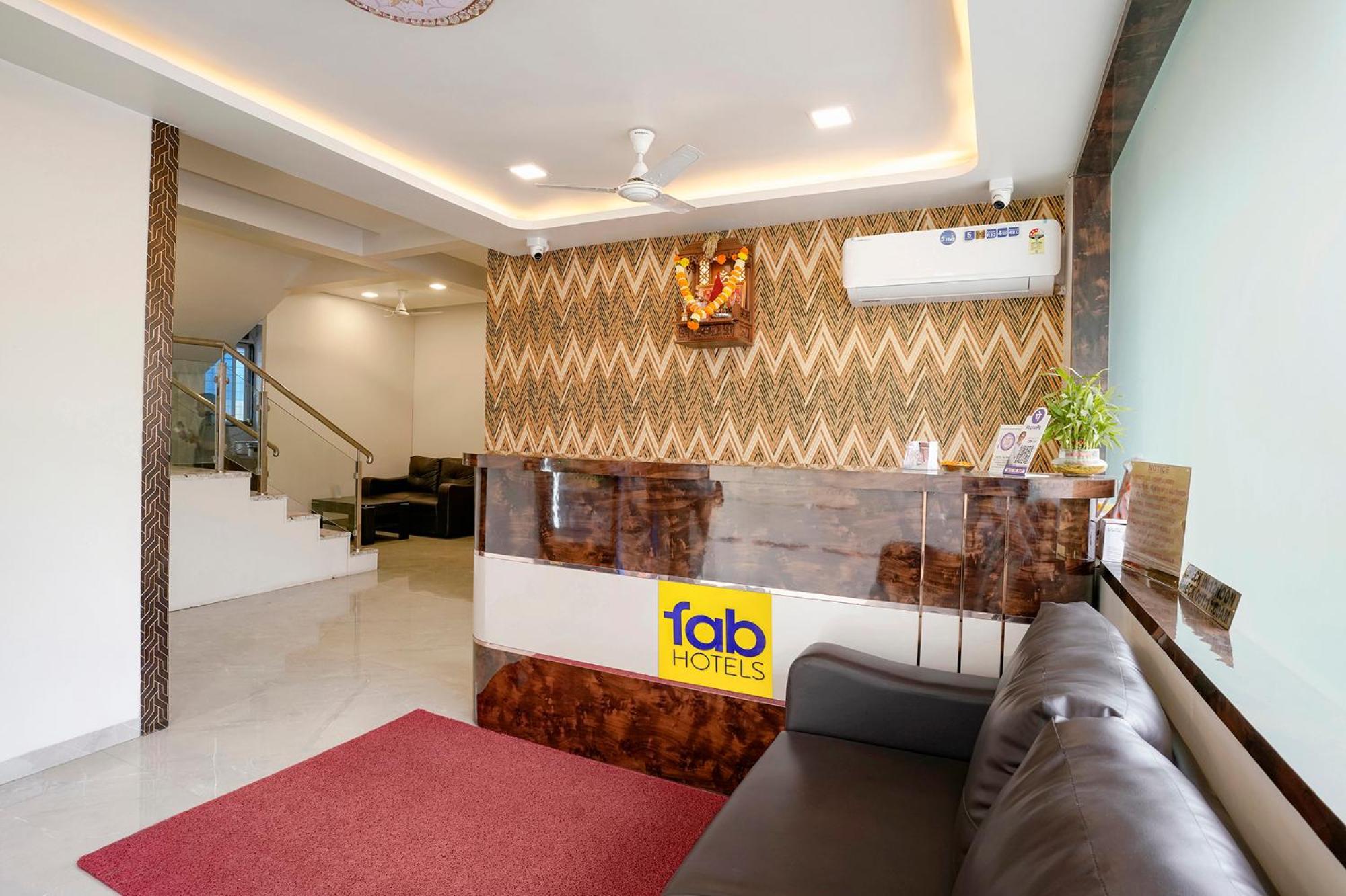 מומביי Fabhotel The Mint מראה חיצוני תמונה